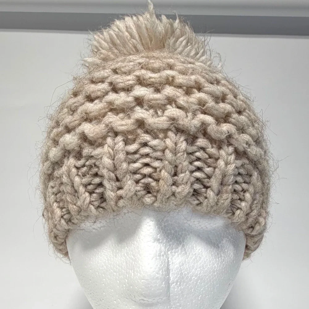 Nardi & Tagliaferri Chunky Knit Wool Alpaca Pom Beanie |‎ Made in Italy | Cream
